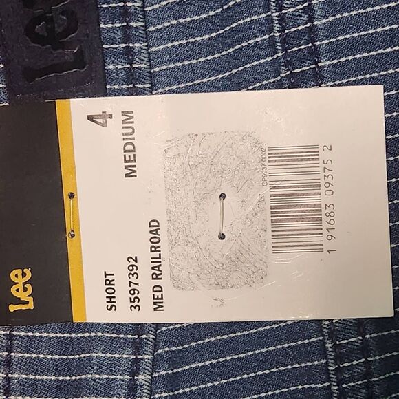 Lee Stripe Denim Shorts NWT Size 4 Lee Mid-Rise Striped Jean Shorts - Picture 8 of 10